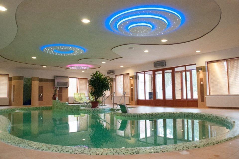 Appartement Bornemisza Kuria à Tiszabecs Extérieur photo