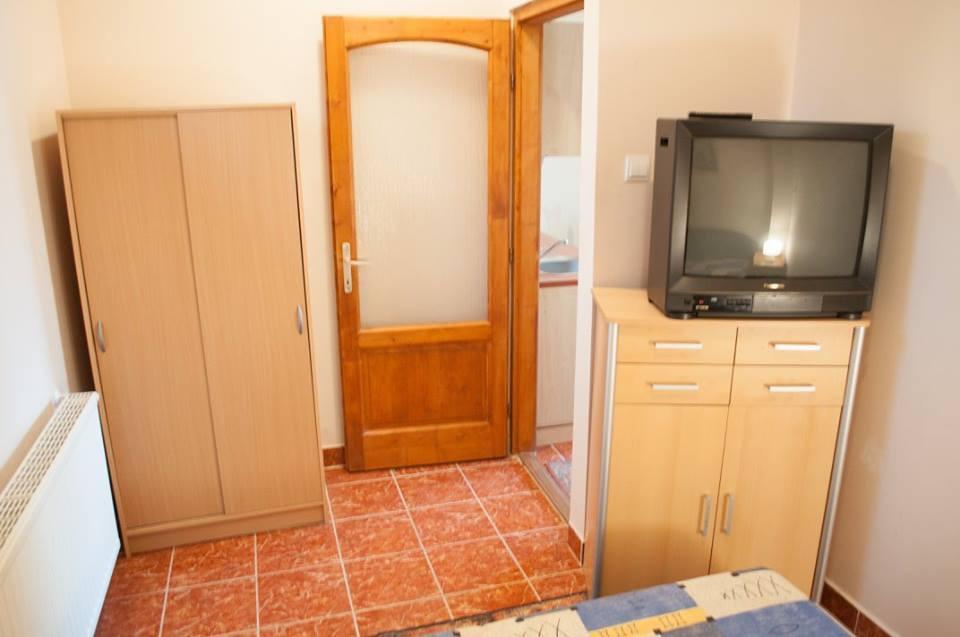Appartement Bornemisza Kuria à Tiszabecs Extérieur photo